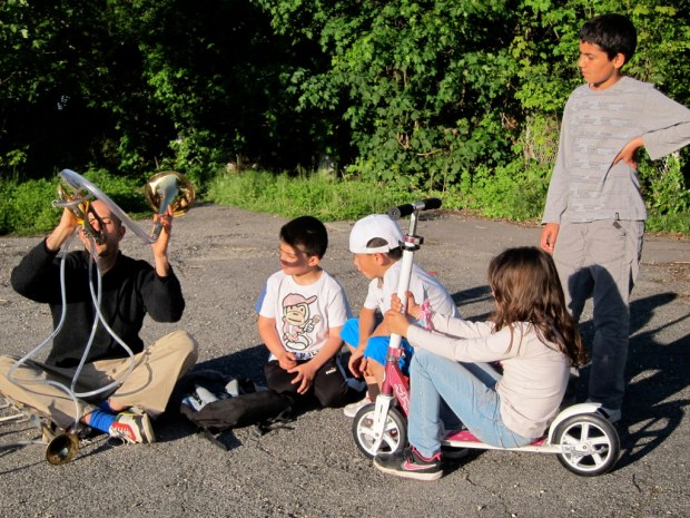 IMG_9697 Dale with Kids Geneve Switz